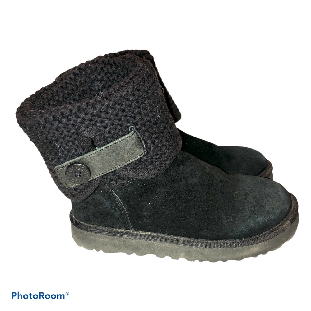 UGGS Black Crochet Size 6